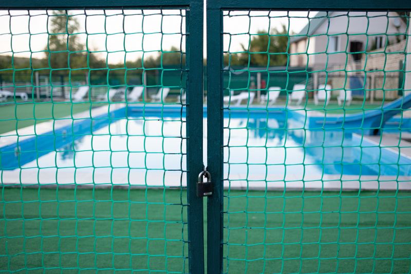 Secure Mesh Fencing System